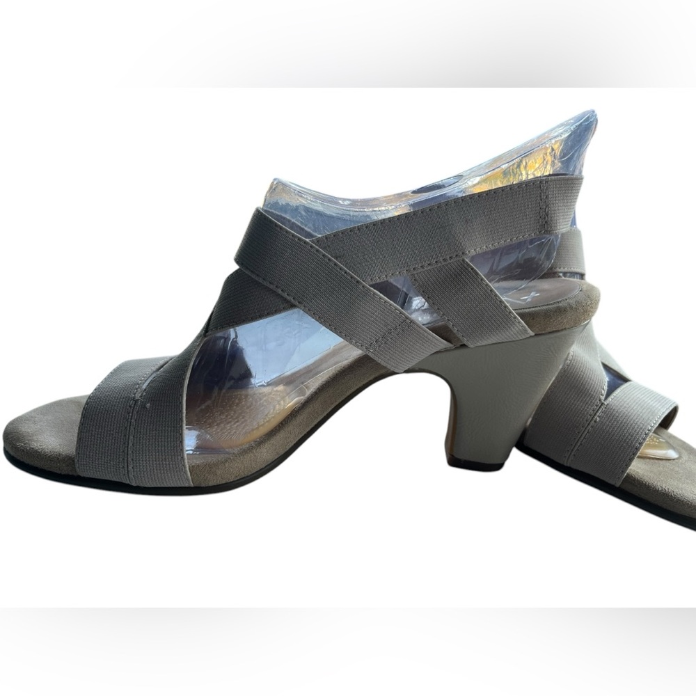 A2 by Aerosoles Unique Comfort System Heels Size 10.5 - Picture 2 of 16